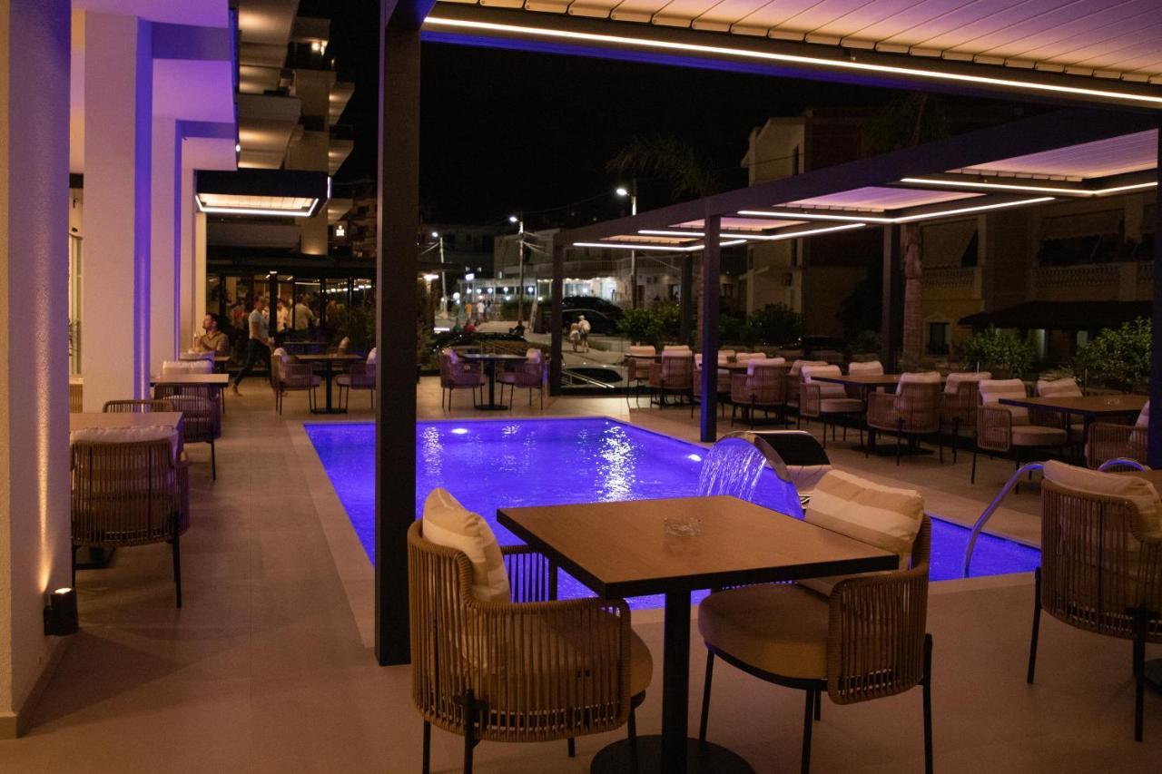 Colosseum Hotel Ксамил Экстерьер фото