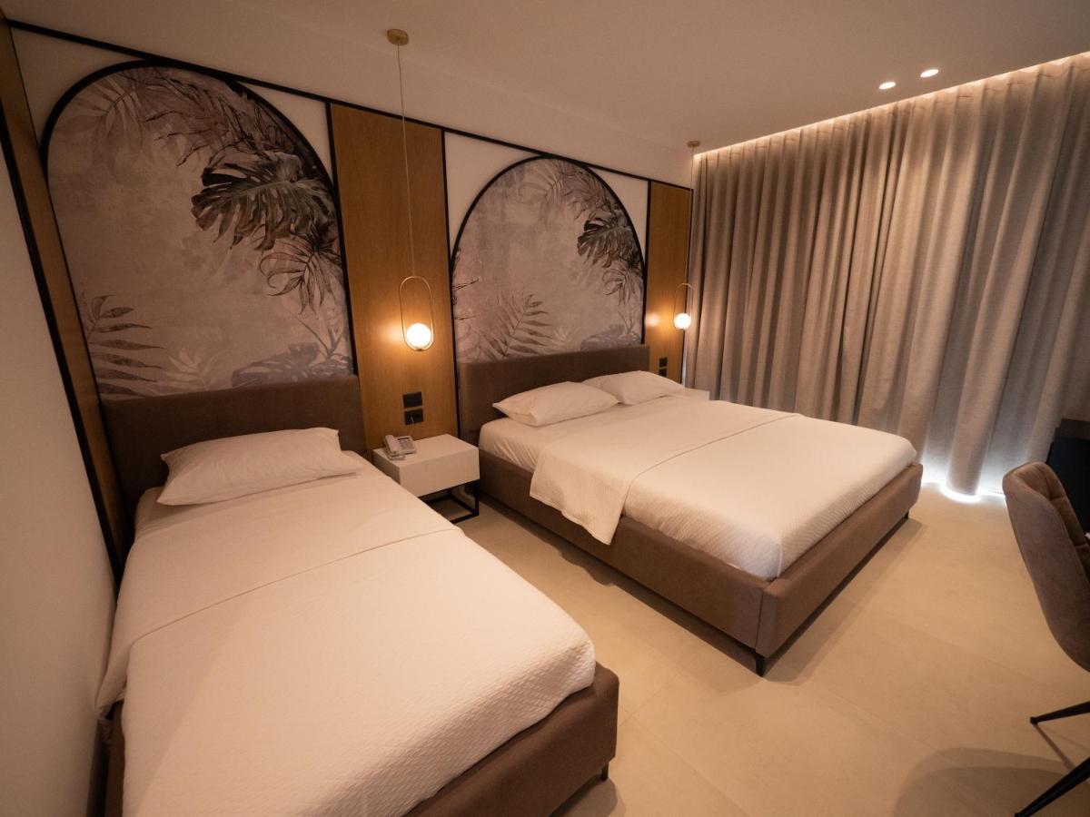 Colosseum Hotel Ксамил Экстерьер фото